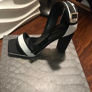 Azalea Wang heels brand new never worn.